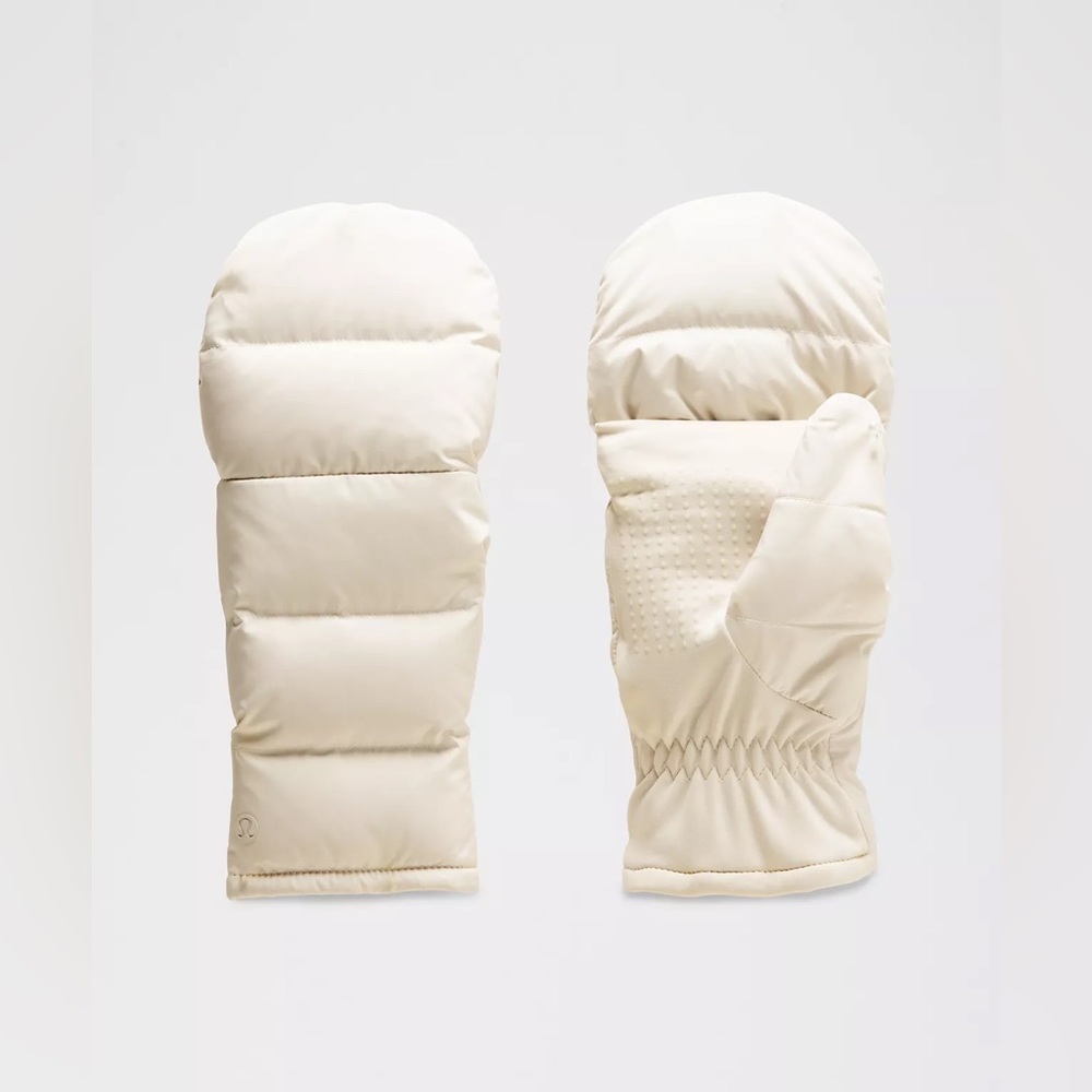 Lululemon Wunder Puff Mittens